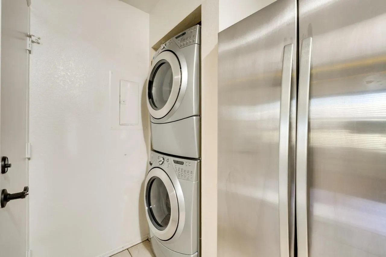 Tatil Evi Phoenix Townhome With Community Pool - Near Golf!
