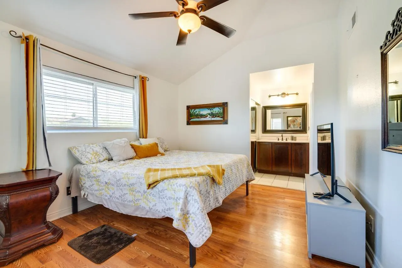 Tatil Evi Phoenix Townhome With Community Pool - Near Golf!